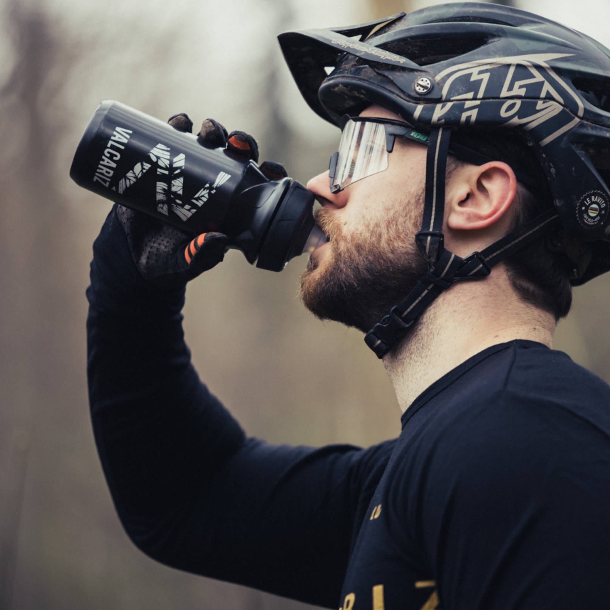 Bouteille d'eau pour vélo de montagne