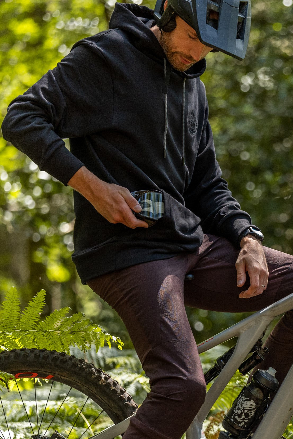 Picture of a black MTB Hoodie